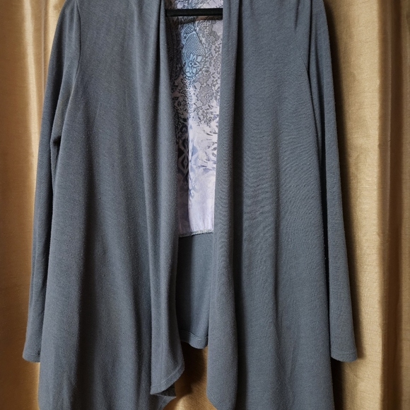 Top over the dress - Picture 2 of 2